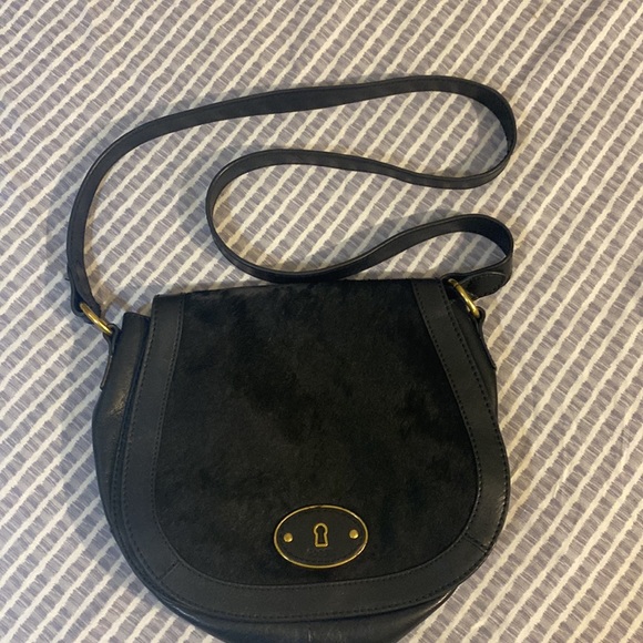 EUC Black Fossil Crossbody Bag - Picture 2 of 8